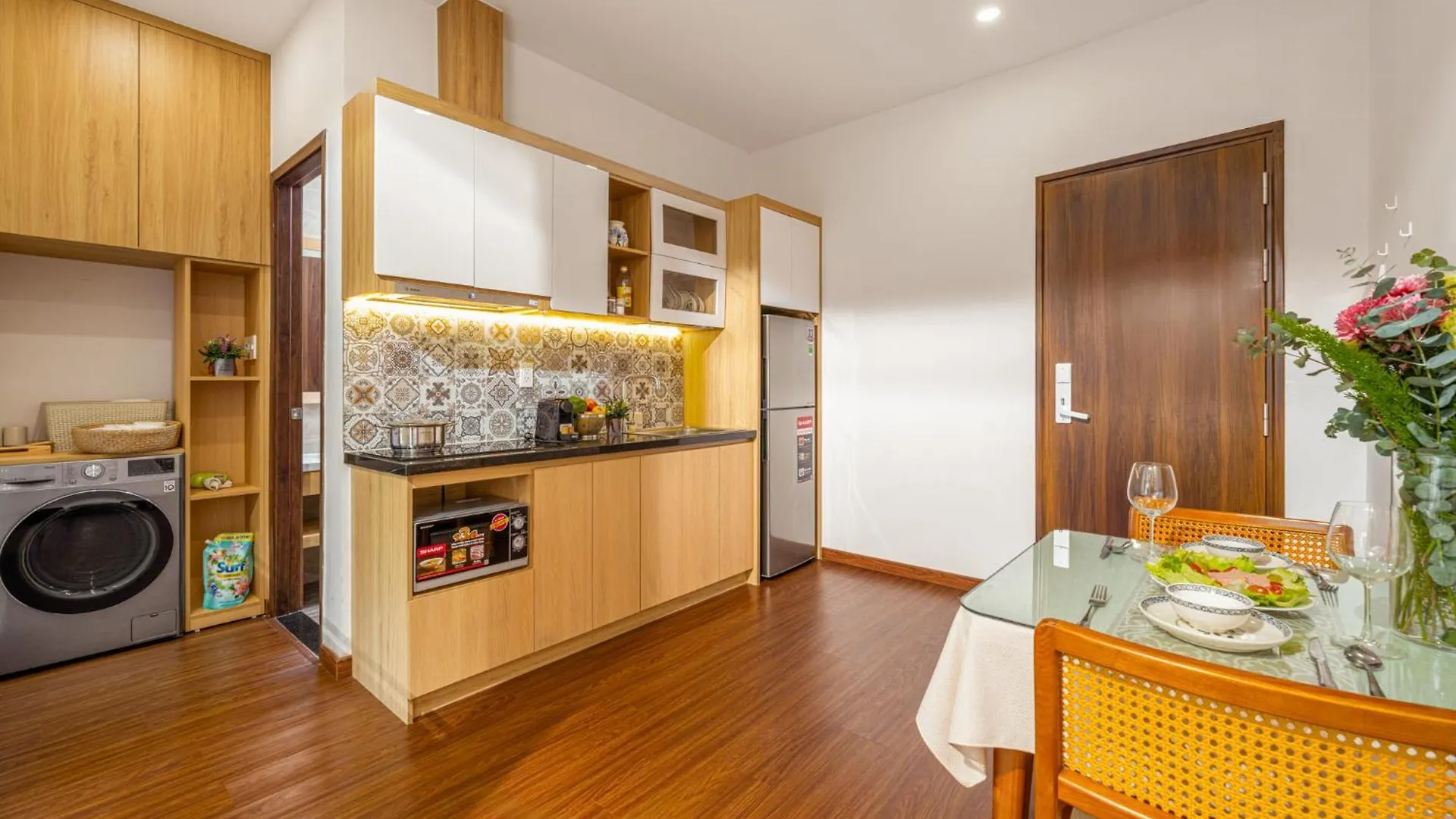 アパートホテル May Home Apartment ダナン市 ベトナム