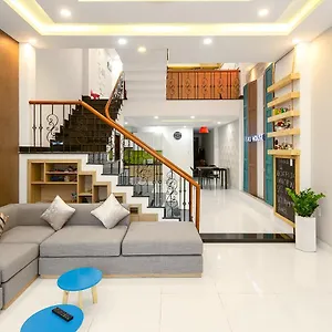 Siro House ホームステイ